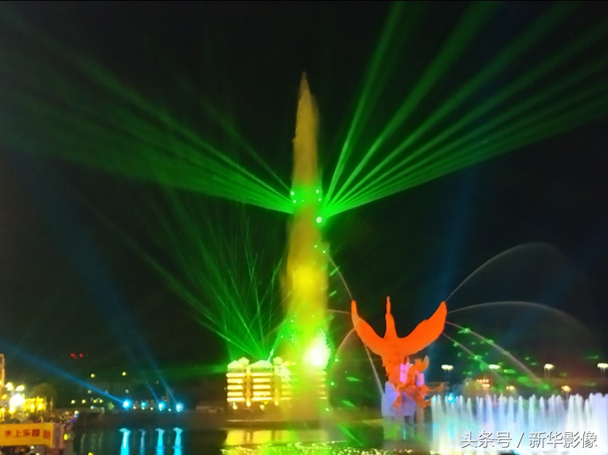 陕西凤县音乐喷泉灯光秀,凤县凤凰喷泉今晚开放不