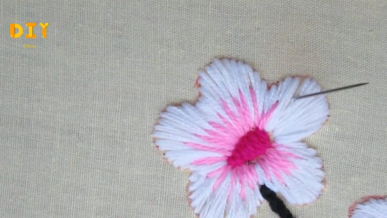 简单的樱花刺绣图,樱花刺绣教程