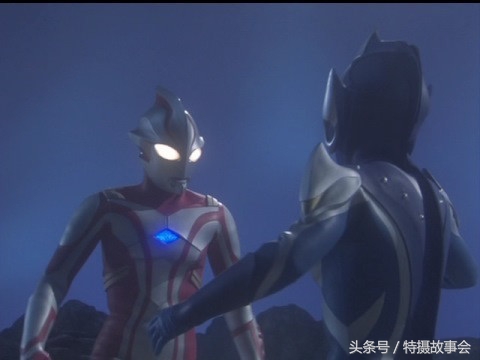 濂ョ壒鏇间笌鍋囧ゥ鐗规浖,鍋囧ゥ鐗规浖鐜╁叿瑙嗛