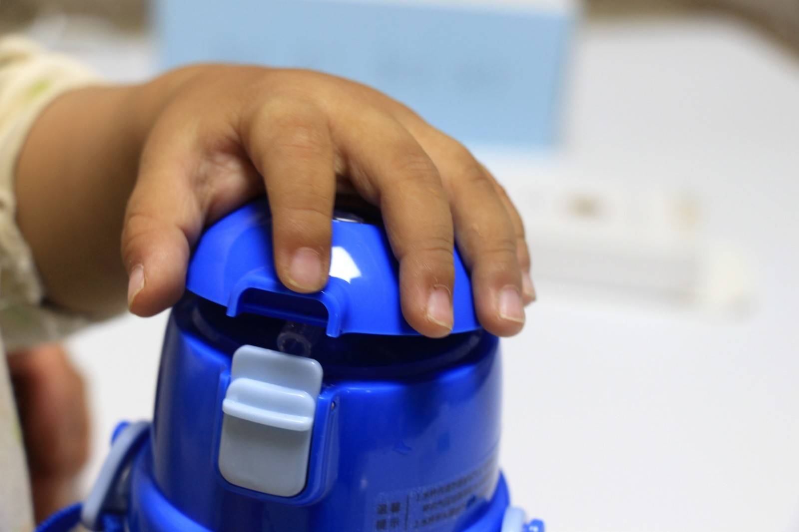 儿童保温杯72小时保温测评,智能水壶促进孩子喝水