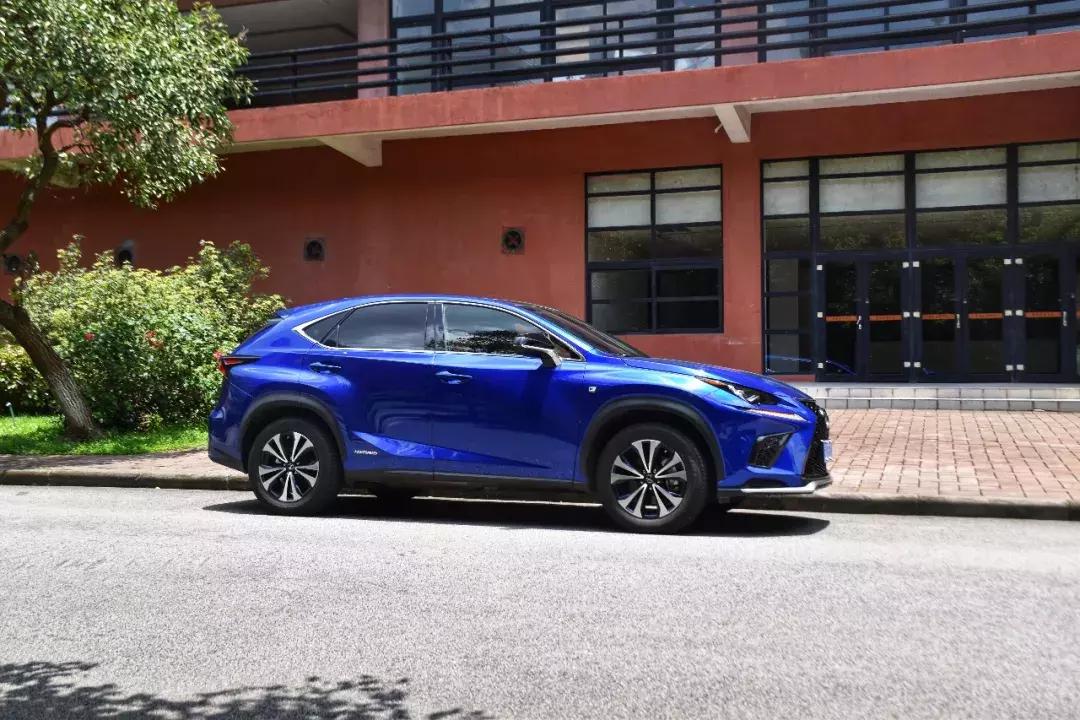 雷克萨斯nx300fsport评测,17款雷克萨斯nx300fsport