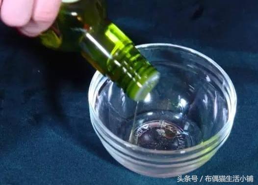 粉扑放在哪不容易滋生细菌,粉饼的粉扑用时间长了会有细菌吗