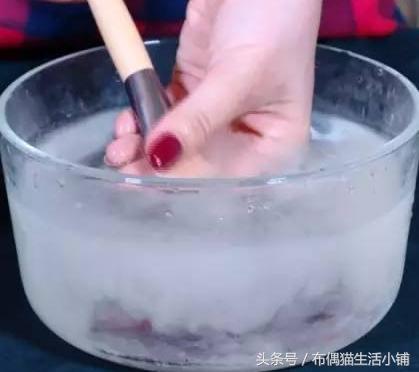 粉扑放在哪不容易滋生细菌,海绵粉扑里面有细菌吗