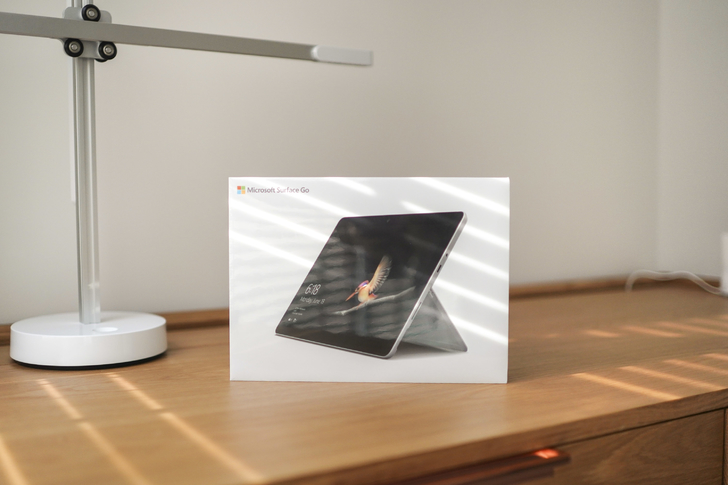 备机的首选，微软MicrosoftSurfaceGo开箱