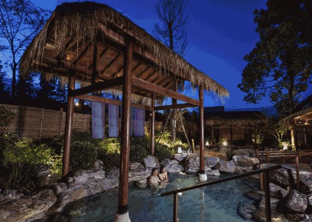 青城山玩雪泡温泉,冬天到青城山泡温泉的好地方