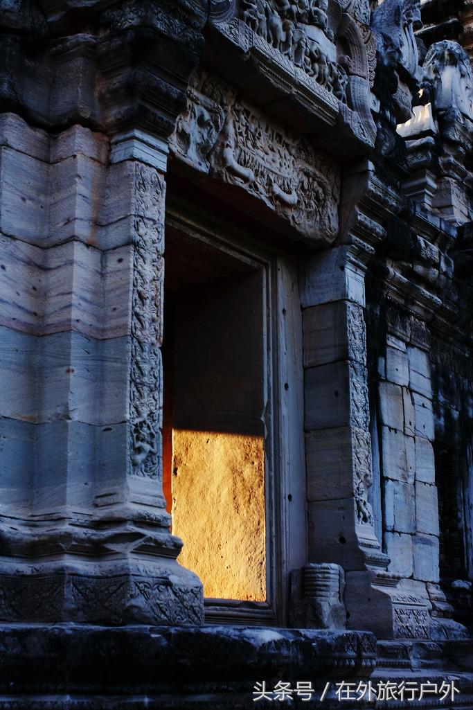 不去普罗旺斯和柬埔寨,千元飞到泰国看最美向日葵田和高棉遗址