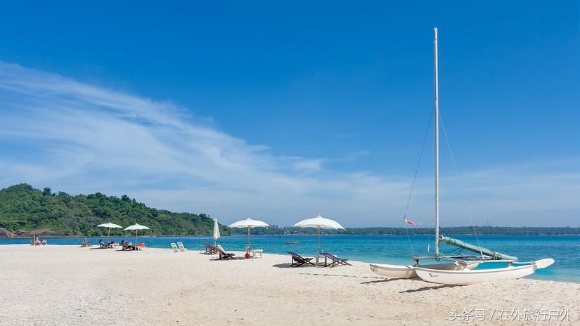 不去普罗旺斯和柬埔寨,千元飞到泰国看最美向日葵田和高棉遗址