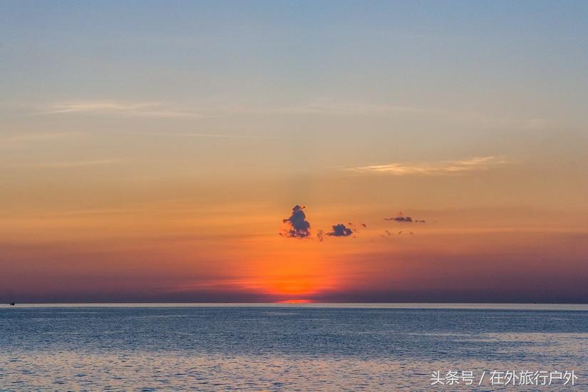 不去普罗旺斯和柬埔寨,千元飞到泰国看最美向日葵田和高棉遗址