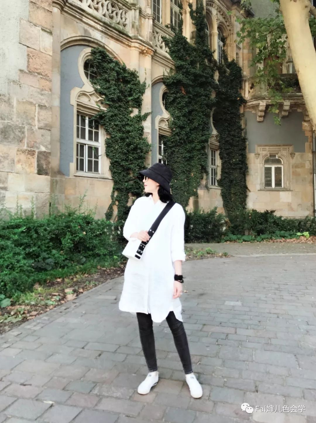 “10TOPS+4PANTS”婶儿的12天旅行穿搭！