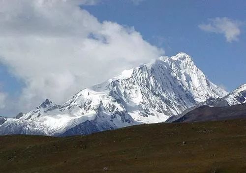 极度危险！无锡一女子非法穿越雪山左腿骨折被困3天烧内衣裤求救……