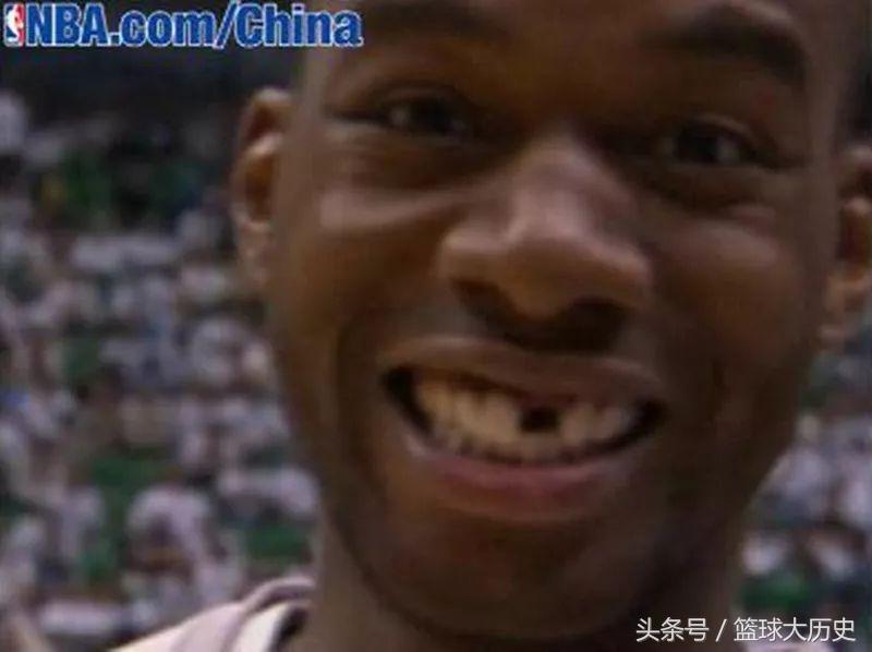 卡尔兰德里火箭十佳球,火箭神鸟兰德里薪金