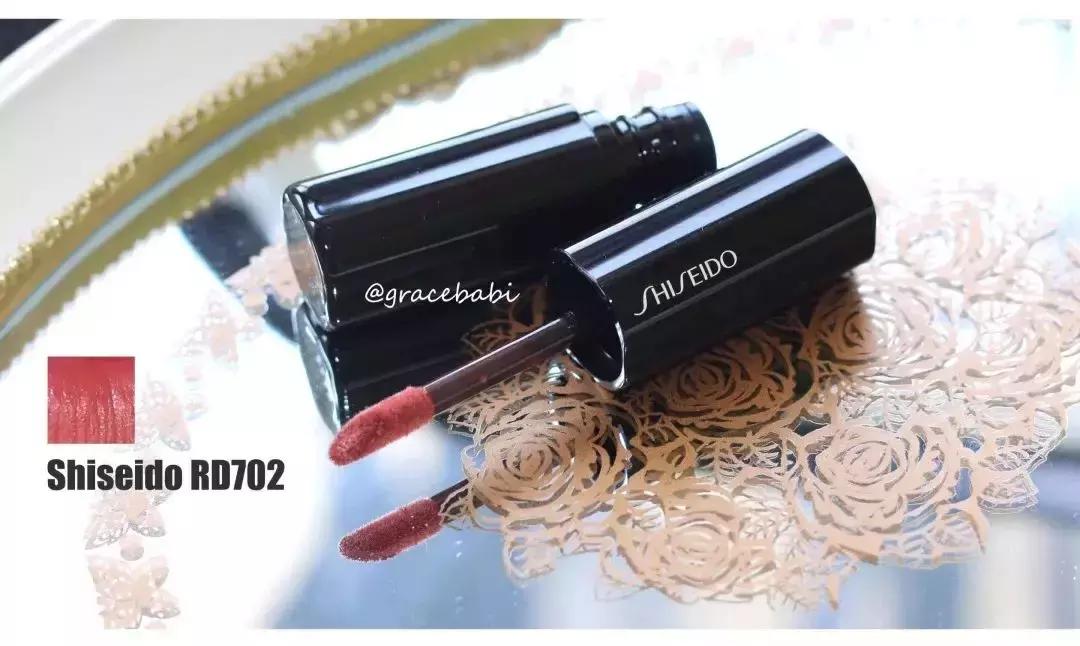 当男朋友和口红同时掉进水里,口红掉进水里了有用吗