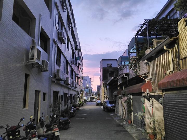 生而硬派！测距、空气检测、热成像三合一CATS61最牛铁人手机！