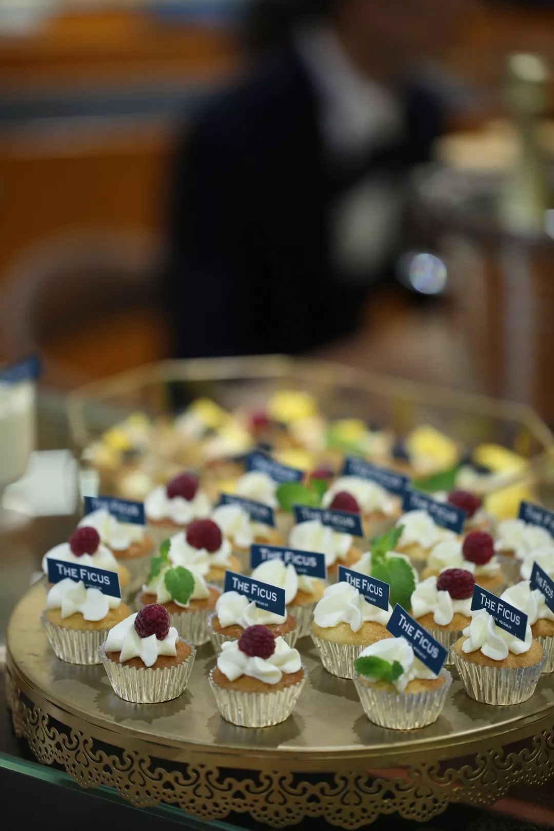 换上明星酷美短发秋天还有更多好去处等你来探