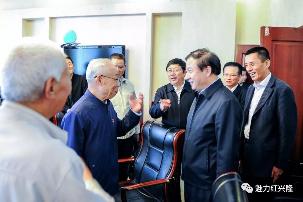 王守聪在友谊农场宣讲时强调:增强共识凝聚力量深入推进农垦改革团结起来向*党**和国家交上一份满意答卷