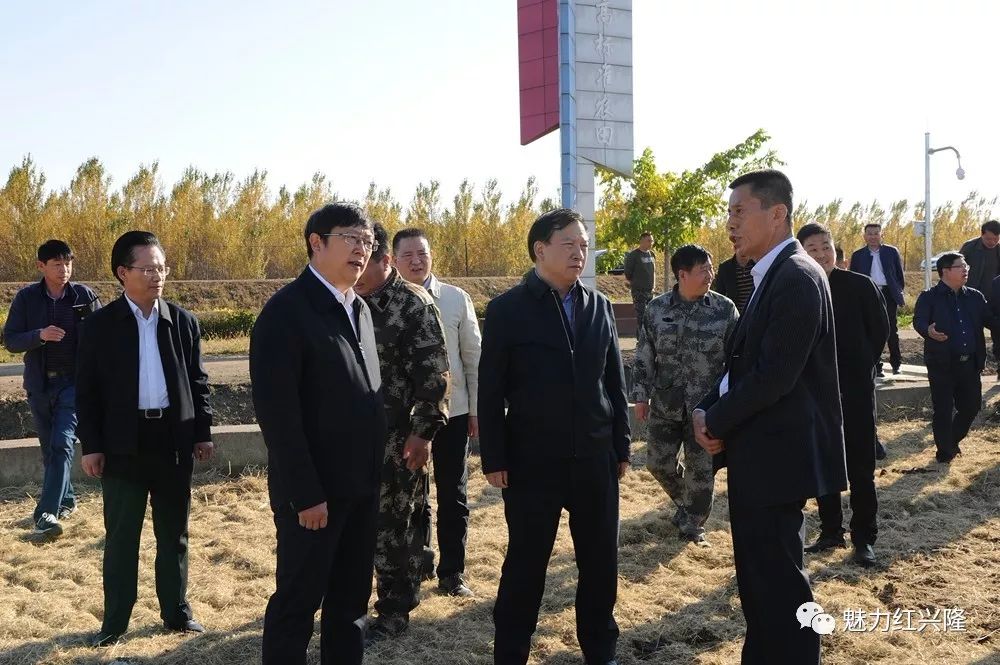 王守聪在友谊农场宣讲时强调:增强共识凝聚力量深入推进农垦改革团结起来向*党**和国家交上一份满意答卷