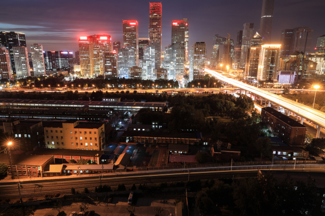 佳能专微电池续航好吗,佳能高感升级