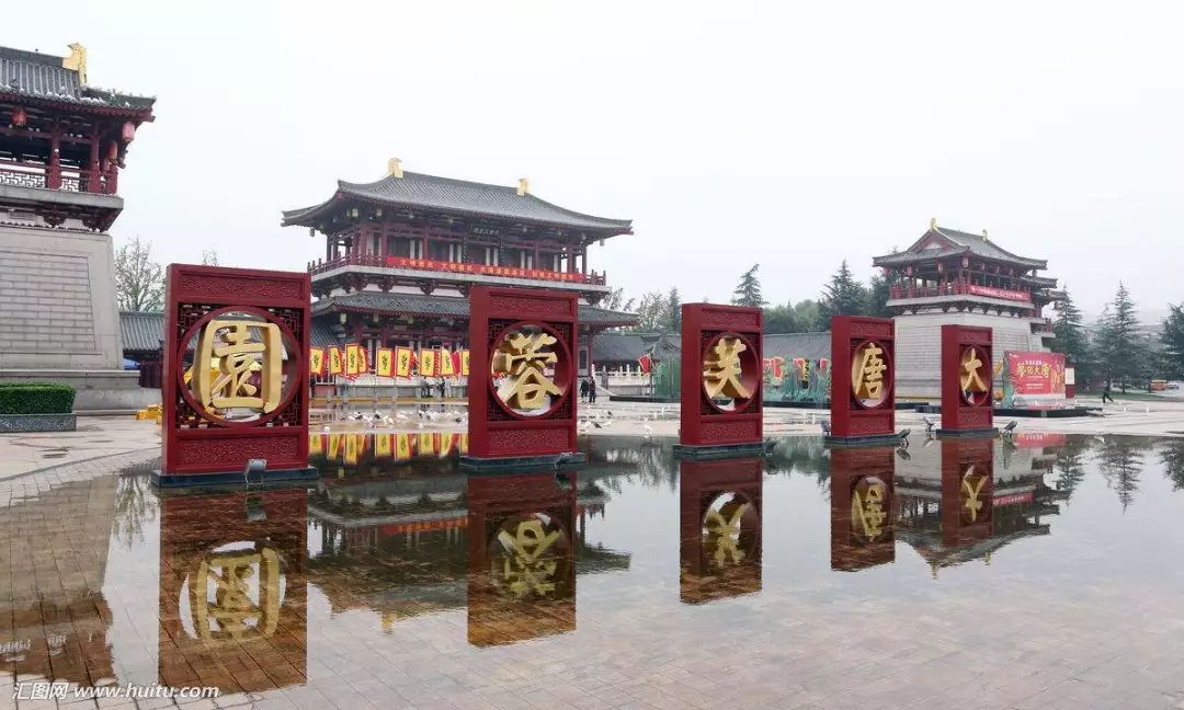 设计师去广州网红景点,西安必去十大网红景点图片