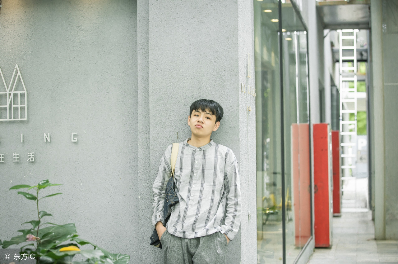 自己都觉得自己差劲怎么办,没自信总是觉得自己很差劲怎么办