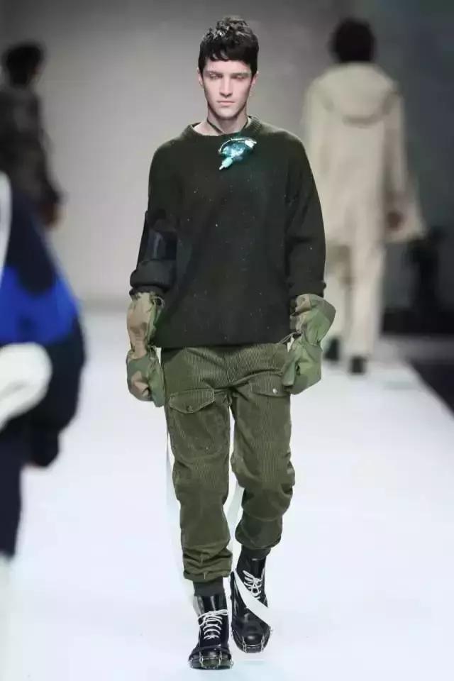 德州百脑汇商场内图片,德州市区百脑汇