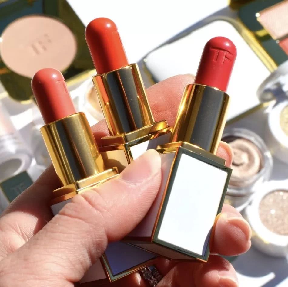 润唇膏推荐润唇又提气色,润唇膏排行榜前十名最好用秋冬