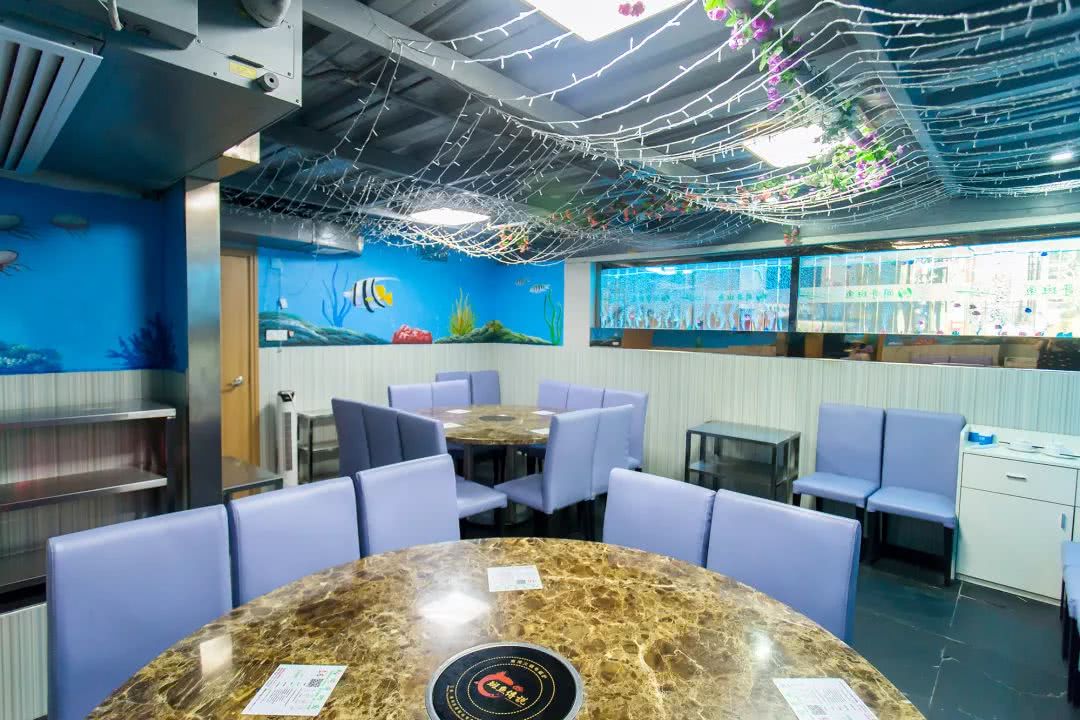 回头客最爱给“差评”的金牌老店，专卖薄过“冈本001”的……