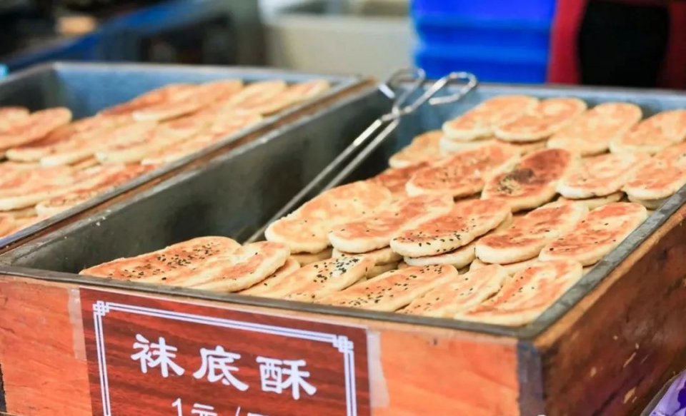 古镇旅游美食推荐,去古镇吃好吃的