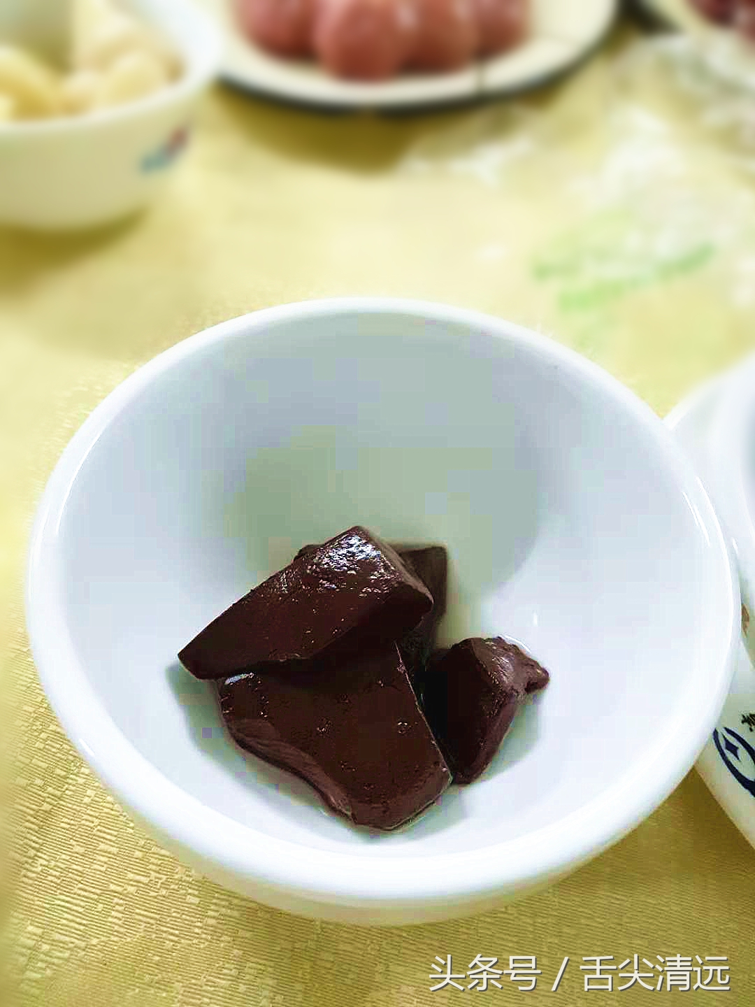 记得暴龙哥那两只驴仔吗?来清远了,人们都到这排队宠幸,爆场!