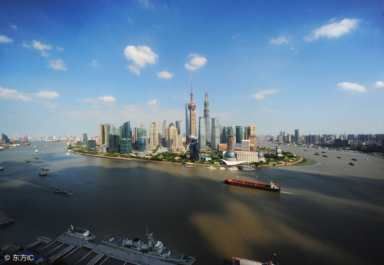 努力：Lifewillnevermaltreateverypersonwhoworkshard.