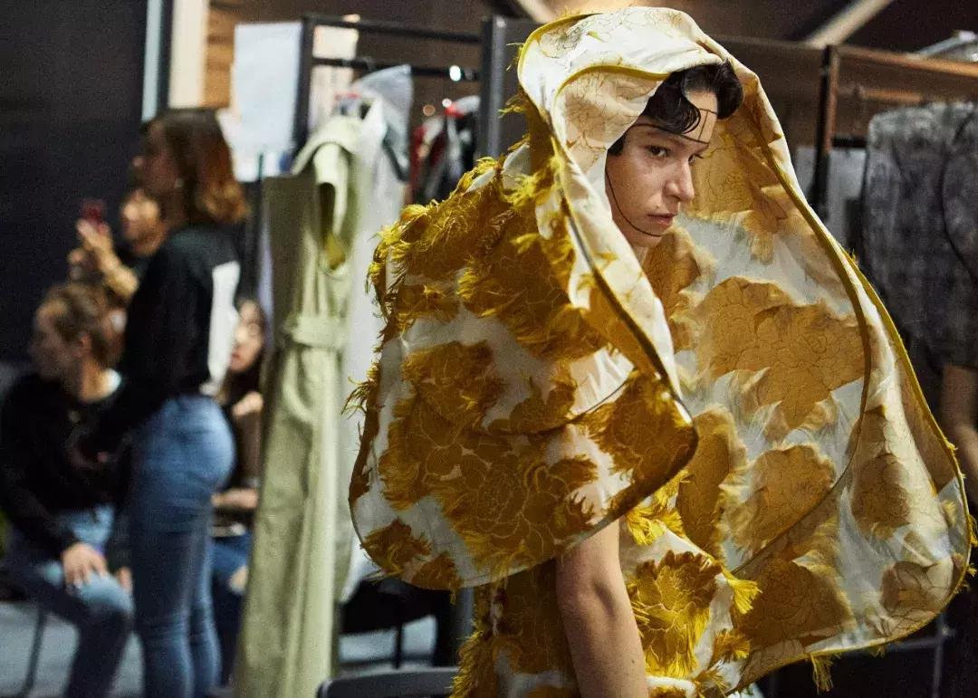 上海时装周看见最美摩登中国风,上海时装周看秀