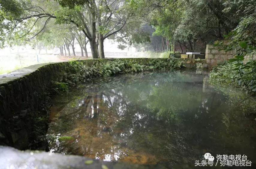 云南红河弥勒瀑布,弥勒滴水滩瀑布