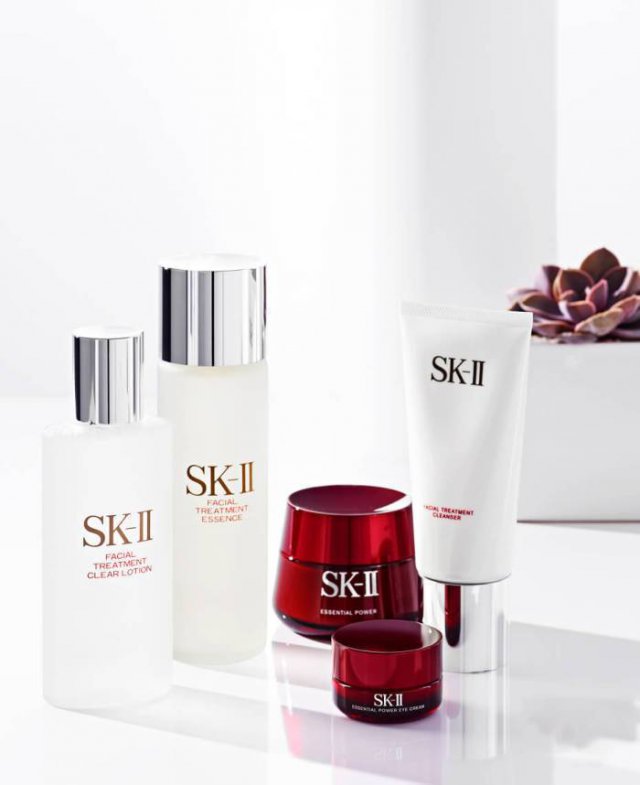 什么护肤品保湿补水适合干皮,秋冬干皮化妆水推荐