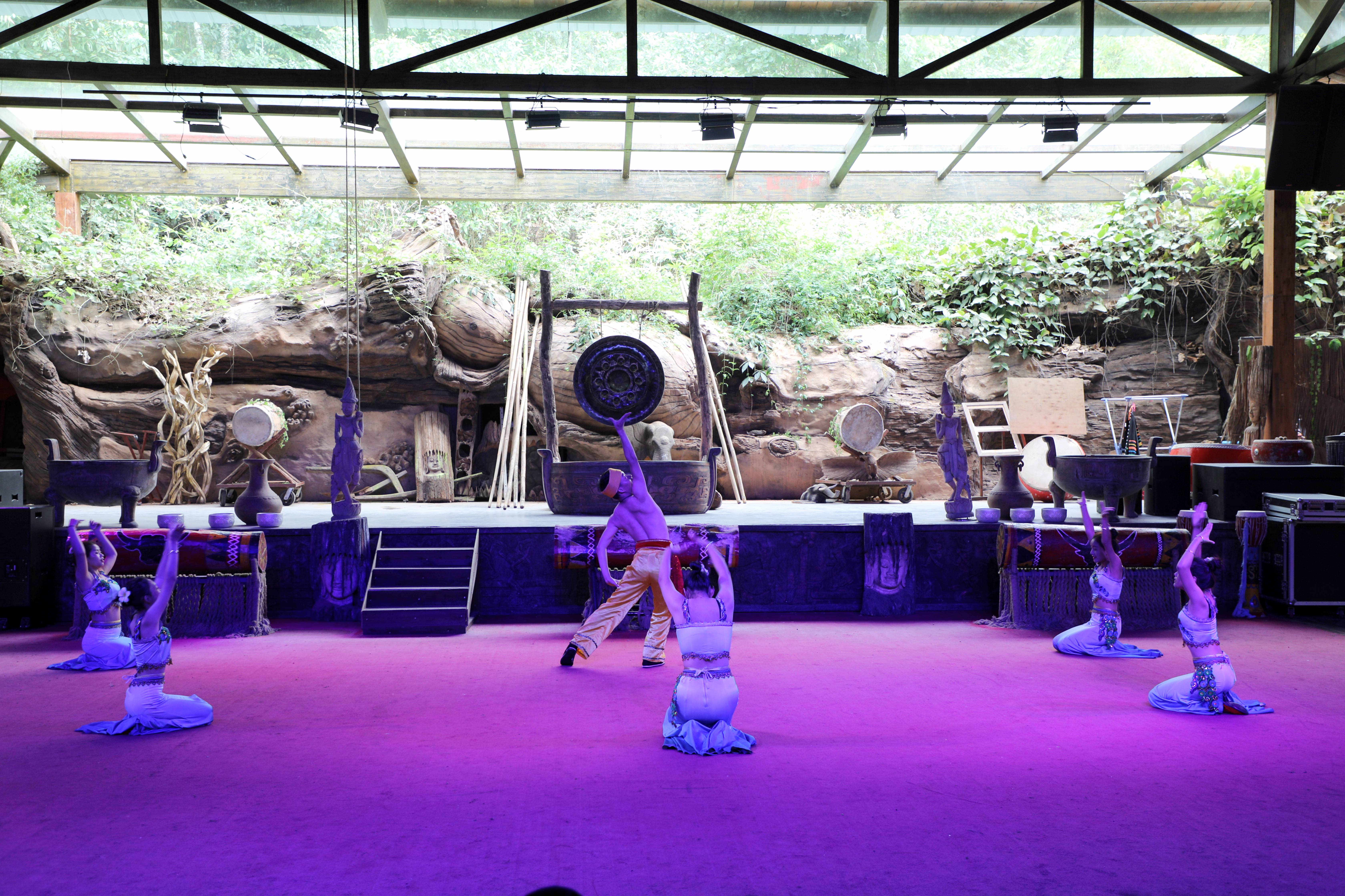 光唱歌就能给村里分红,曾祭人头的神秘佤族,走进你不知道的云南