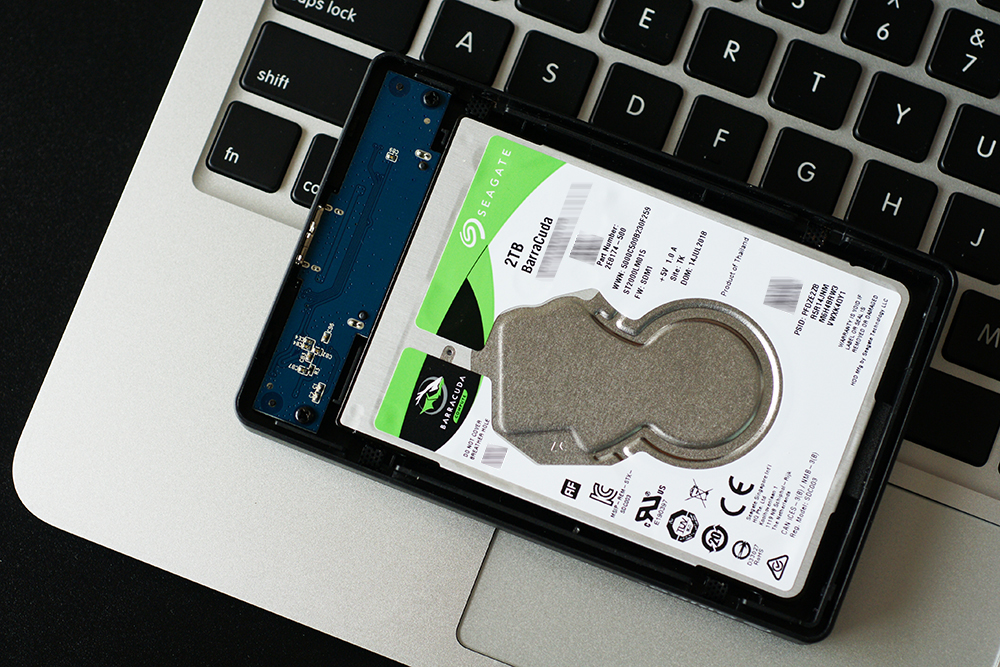 希捷酷鱼2.5寸ssd安装,希捷酷鱼移动固态硬盘评测