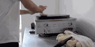 第一次到西安吃肉夹馍，如何伪装成老杆？