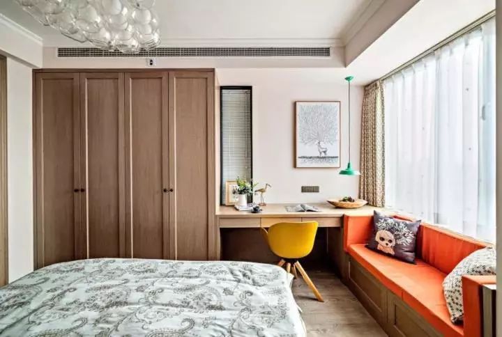 小户型榻榻米书桌衣柜一体轻奢,小户型书桌柜一体