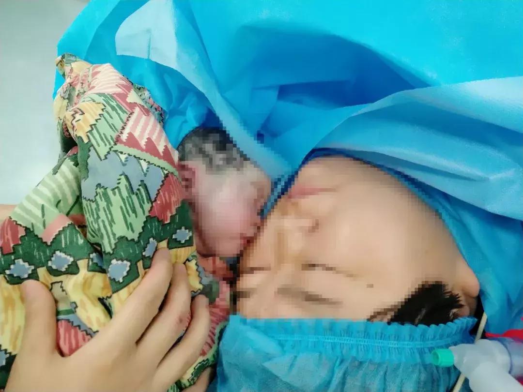 220斤产妇诞下9斤2两男婴,260斤孕妇顺产生娃