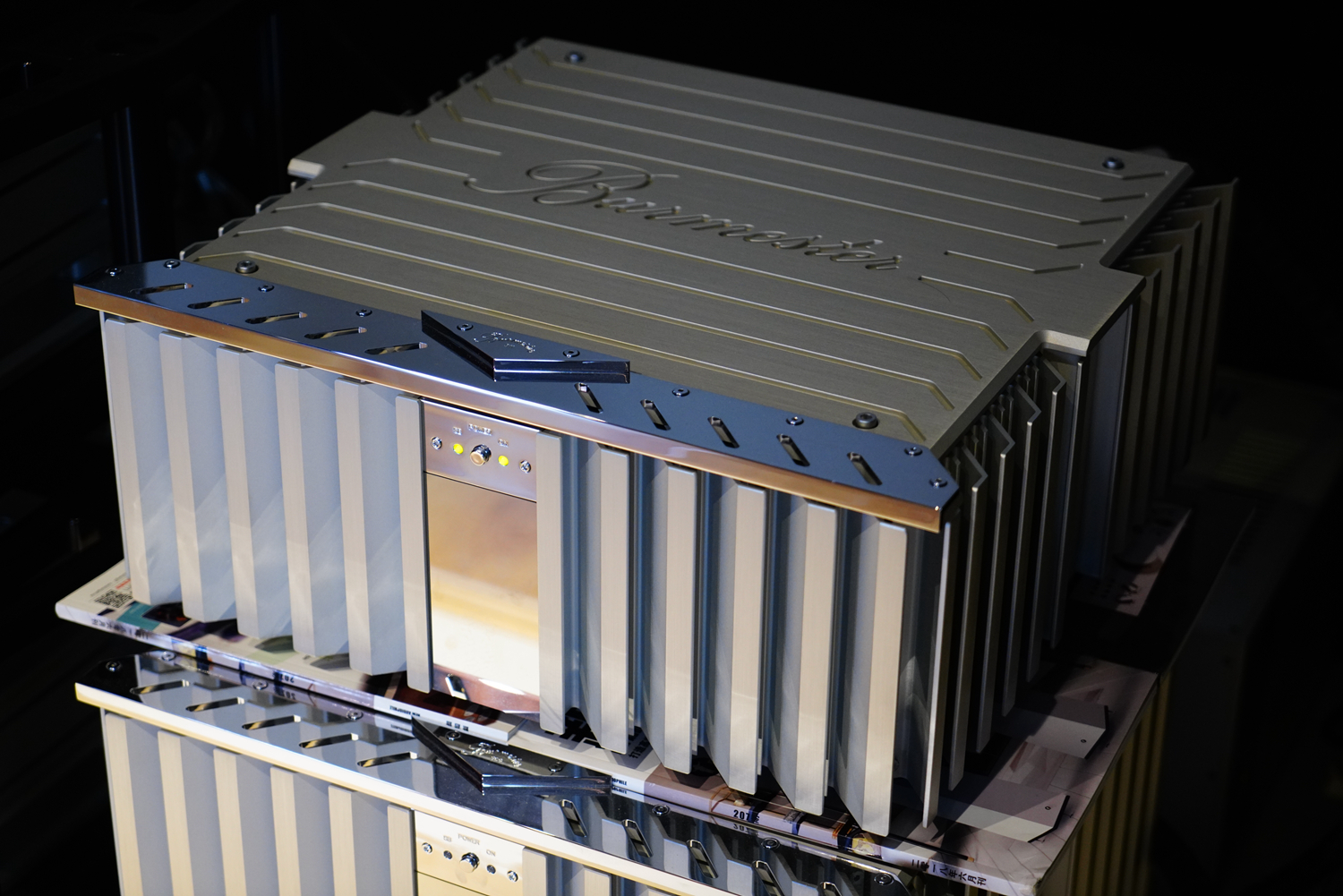 如美玉,德国dynamikks音箱