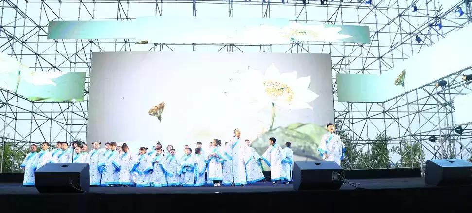 朴里节闭幕,朴里节晚会现场