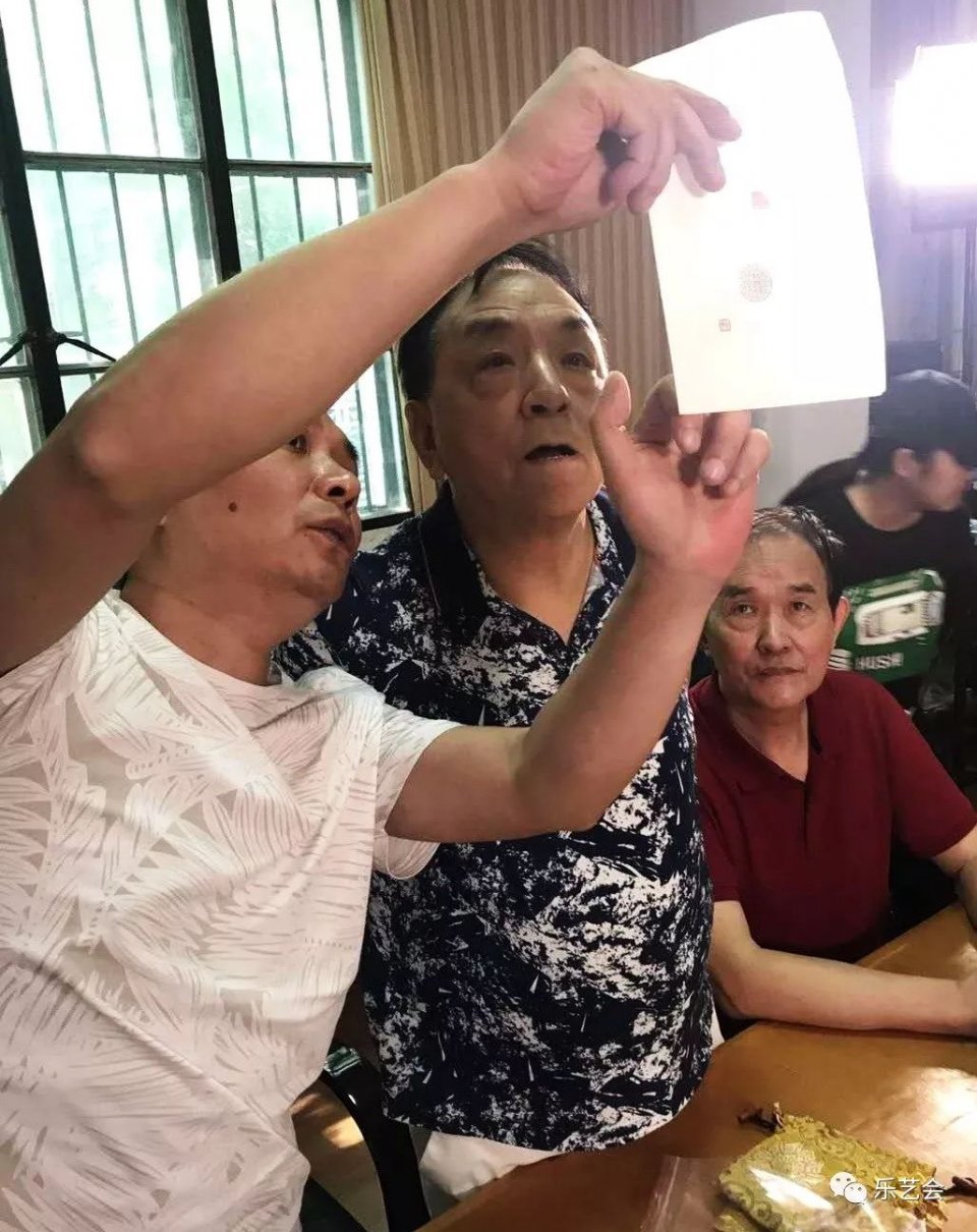 顾欣：用另一只眼观民俗钱中的奇葩“秘戏钱”