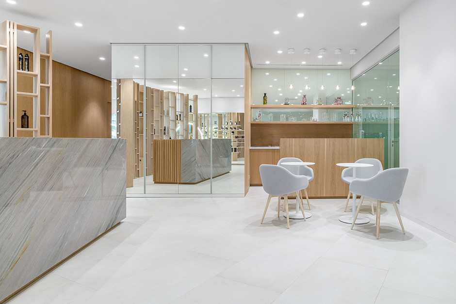 50平方轻奢风美容院的简约装修,白色美容院装修开业图片