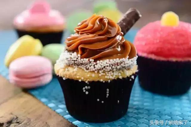 开一个小型的蛋糕店好做吗,怎样低成本开蛋糕店