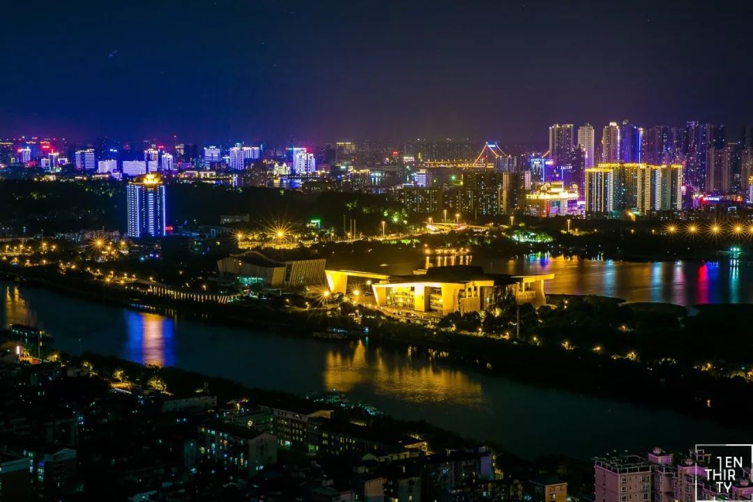 武汉的城市变化图,武汉的变化视频