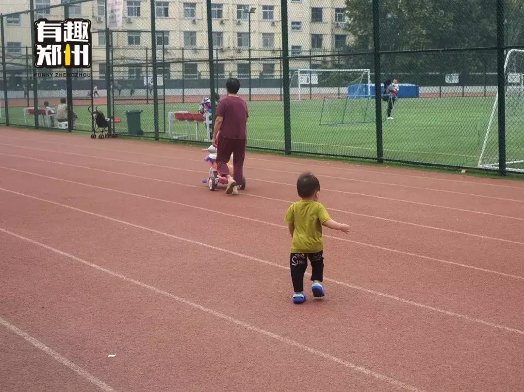 再也聚不齐那些老友,致曾在郑州市体育场踢球的少年们