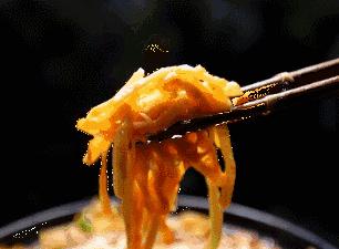 没什么可以阻挡我对螺蛳粉的向往,对螺蛳粉的热爱只有零次和无数次