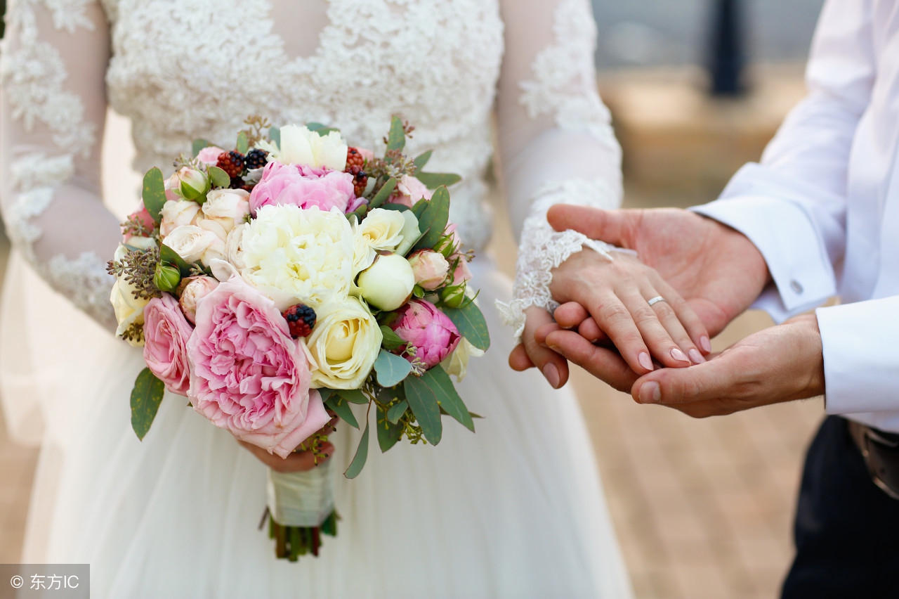 父母给儿子的新婚庆典贺词,结婚典礼父母祝福语大全