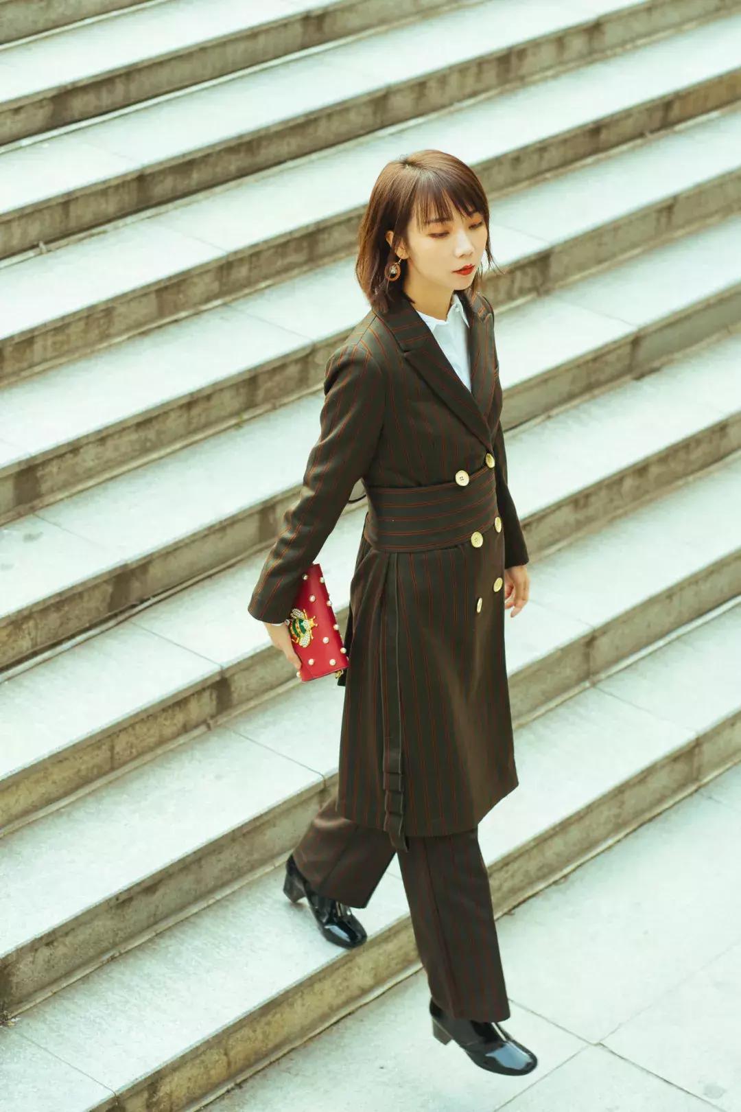 职场一周穿搭不重样女秋冬,3种风格20套时髦穿搭照着穿就对了