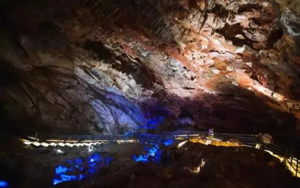 南京汤山温泉天气,汤山风景区秋天