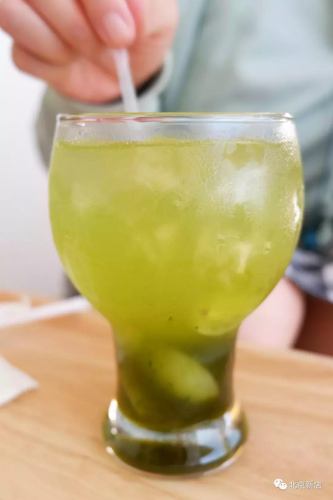 三里屯通盈高空,三里屯高空露台餐吧