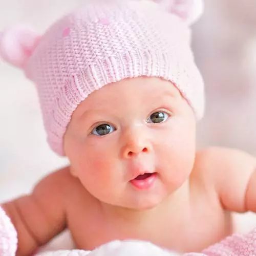 注意：新生儿这11个症状，都是正常现象，不用就医